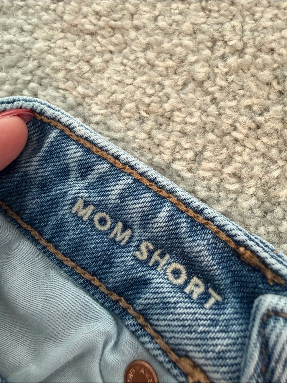 American Eagle Mom Short Size 0 - Picture 3 of 4